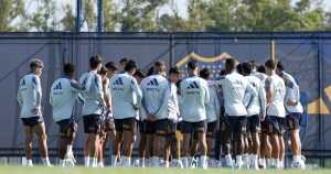 Con tres regresos y una baja dolorosa, la lista de convocados de Boca para recibir a Defensa y Justicia