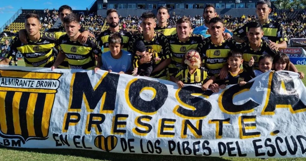 En Almirante sigue la bronca con Giménez