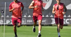 Con la guardia baja: los errores defensivos de River y la decisión que evalúa Gallardo
