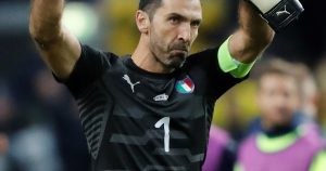 Buffon y un mensaje durísimo para Italia: "Llevamos veinte años avergonzados de lo que somos"