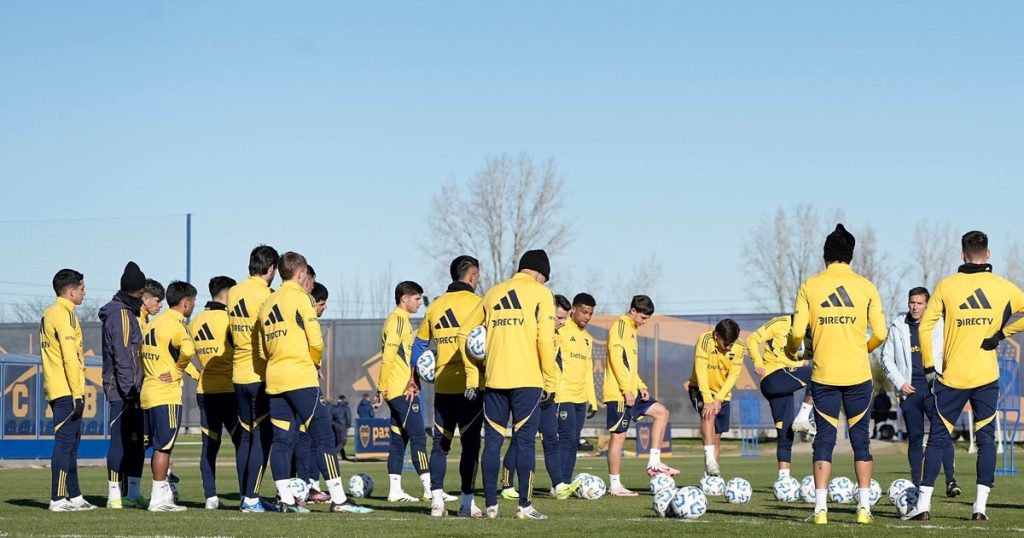Quiénes son los jugadores de Boca que menos minutos sumaron y podrían buscarle una salida