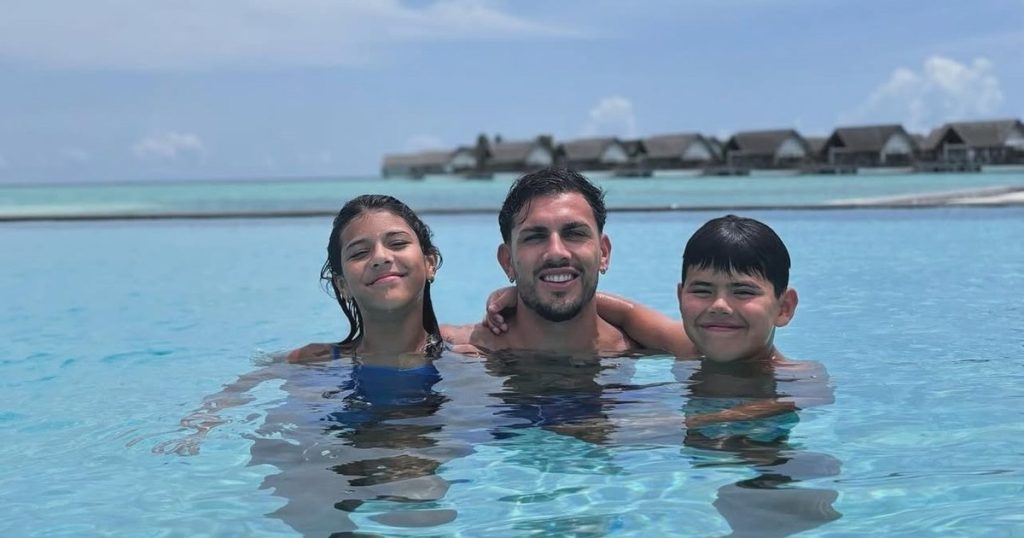 Paredes y un día clave: cuándo llega a Roma y cuándo lo esperan en Boca