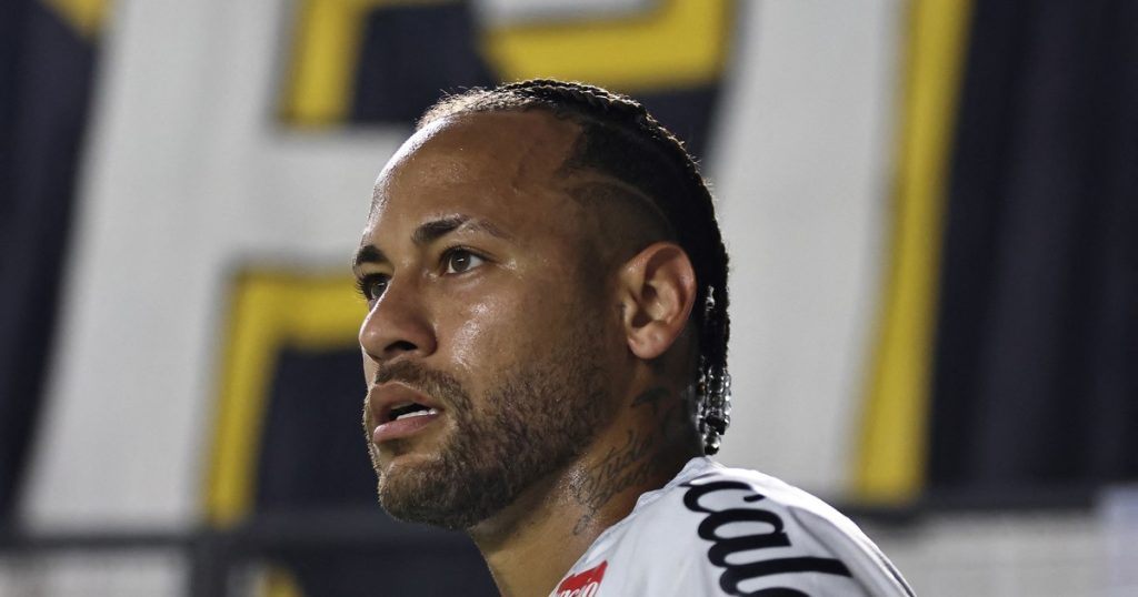 La barra del Santos apuntó contra Neymar: "El ídolo sos vos, te pedimos que actúes como tal" y "nadie está por encima del club"