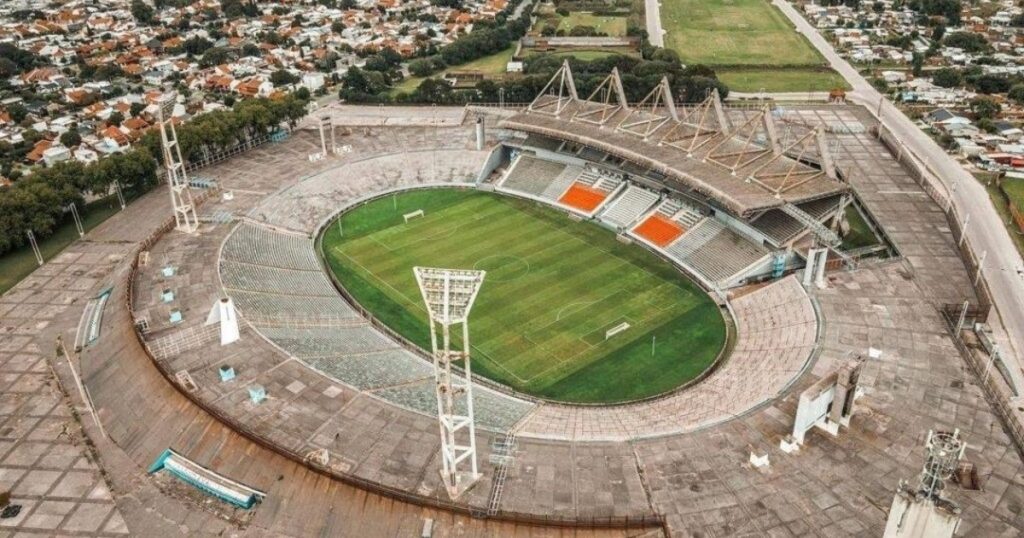 Empieza el Clausura en el Minella marplatense: cómo quedará el viejo estadio mundialistas tras las reformas