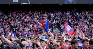 “Es como ganar la lotería, ir a cobrar y que no quieran dártelo”: la bronca del Crystal Palace de Walter Benítez con la UEFA