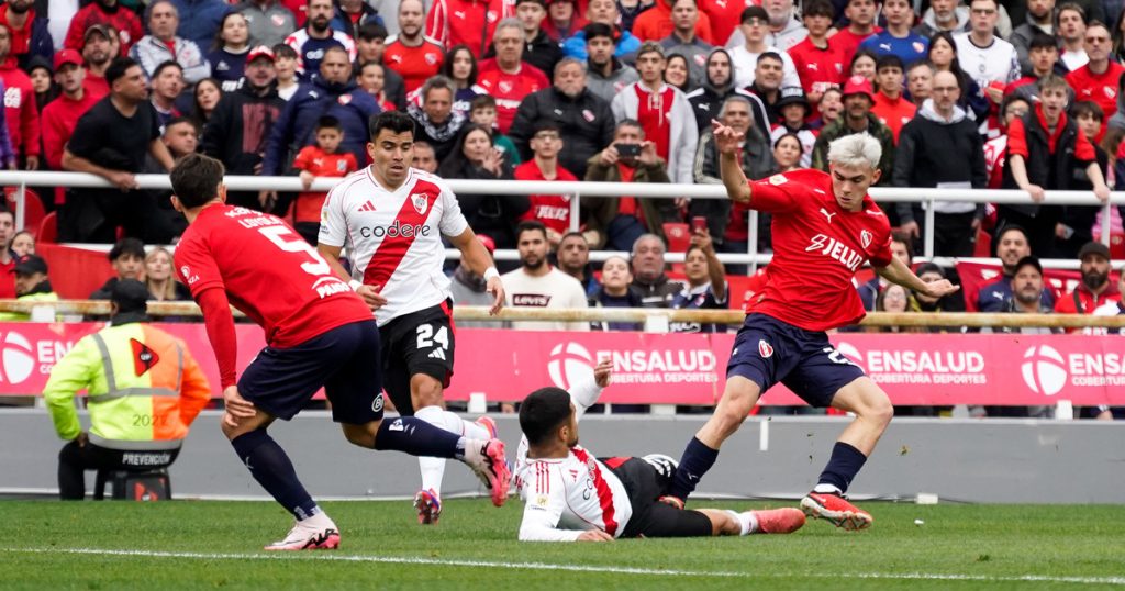 En Rojo: la cuenta pendiente de River en el estadio de Independiente