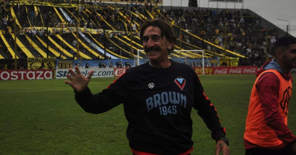 El experimentado entrenador del Ascenso que trabajará en River