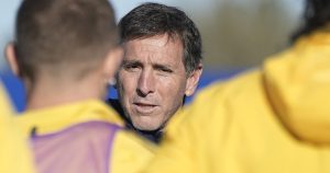 Russo, otra vez ausente: Úbeda define el equipo de Boca vs. Defensa