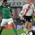 Video: la barrida de Quintero que levantó al Monumental y el pedido de los hinchas de River