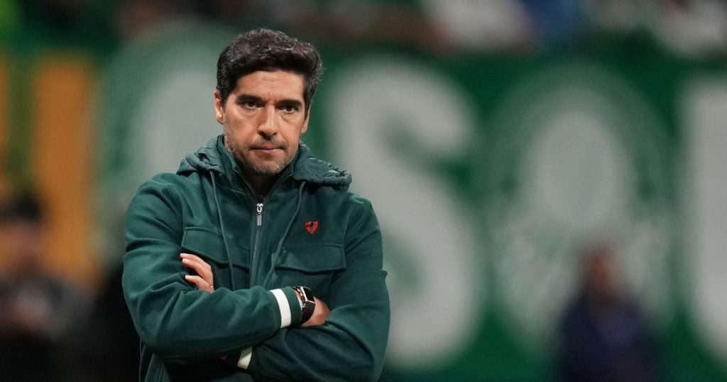 El crudo descargo de Abel Ferreira contra los hinchas de Palmeiras tras la clasificación a semi: "Eso me sangra por dentro"