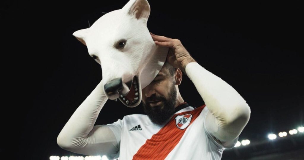 El regreso de Pratto al Monumental, muy lejos del famoso Modo Oso