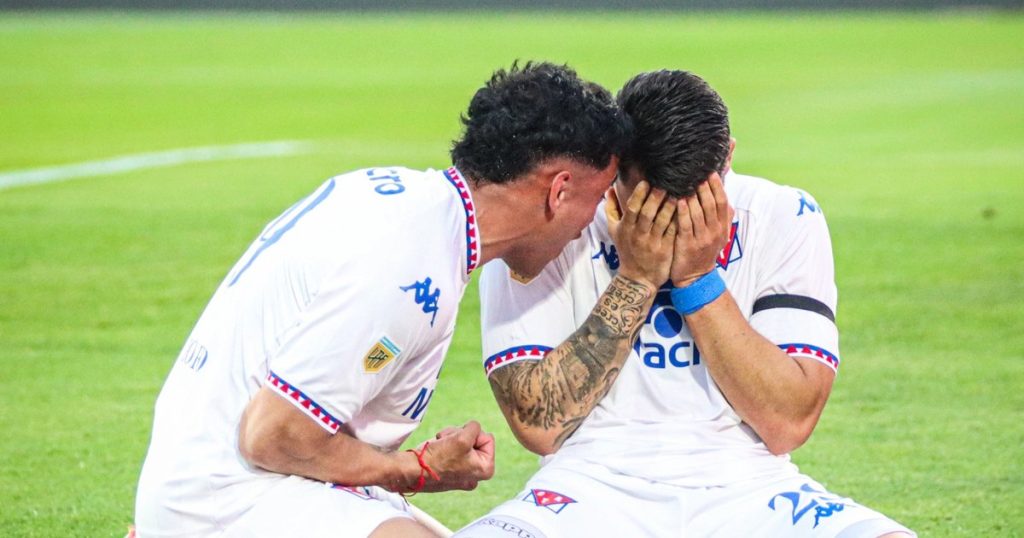 Qué dijo Diego Dabove sobre el gol de Nacho Russo y la entereza que mostró ante Newell's