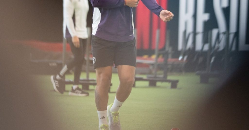 Buenas noticias para la Selección Argentina: Lisandro Martínez está cerca de volver a jugar