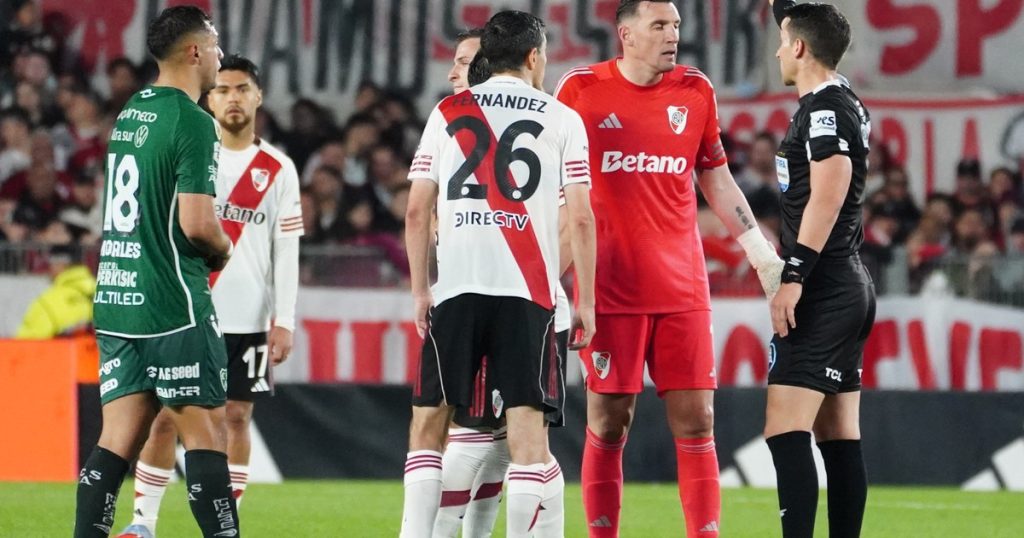 El resultado que podría mandar a River a zona de Sudamericana este lunes