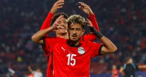 Video: la insólita performance del Sub 20 de Egipto antes del tiro libre decisivo contra Chile