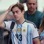 Colapinto, con la camiseta de la Selección en el día que fue confirmado por Alpine para el 2026