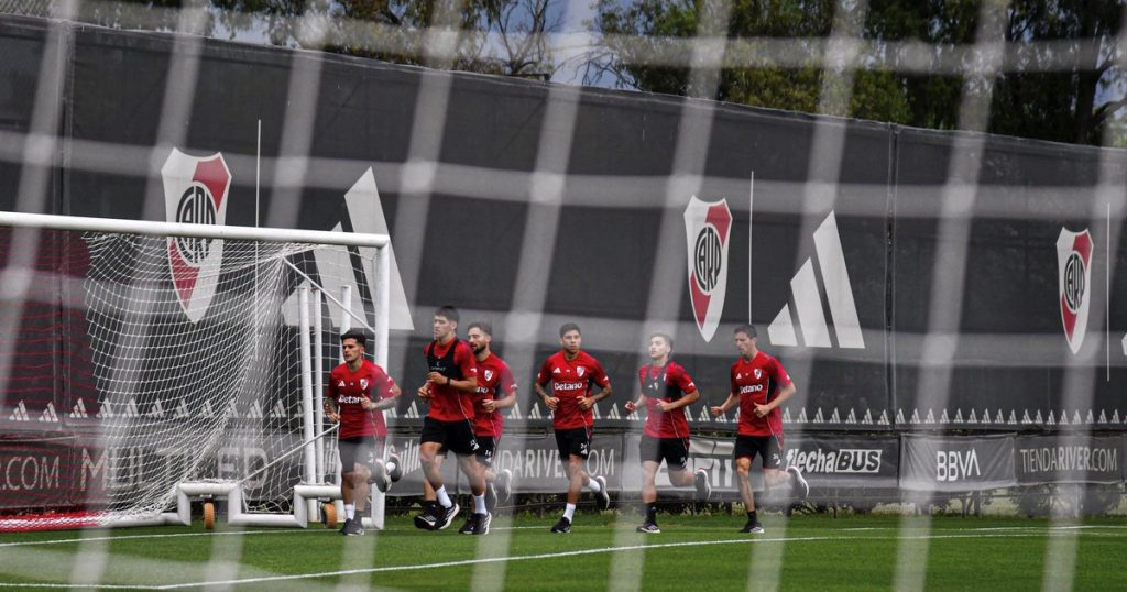 Gallardo y una única certeza pensando en el posible 11 frente a Vélez