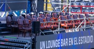 Insólito: Huachipato les cobró para acceder a una "terraza vip" dentro de su cancha, pero no pudo habilitarla