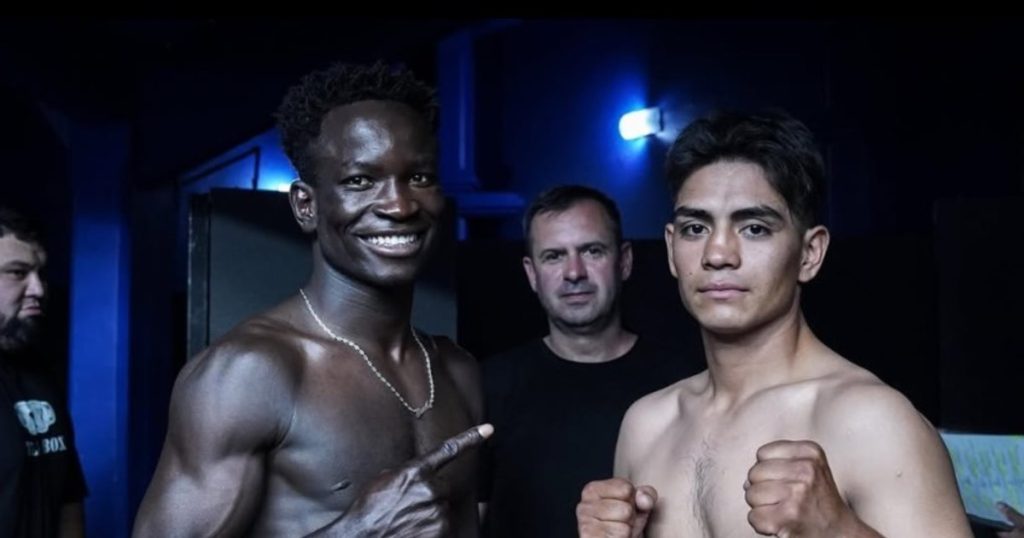 El destacado gesto del Bamba Niang tras el impresionante KO ante Agustín Chávez: inició una colecta para pagar la cirugía de su rival