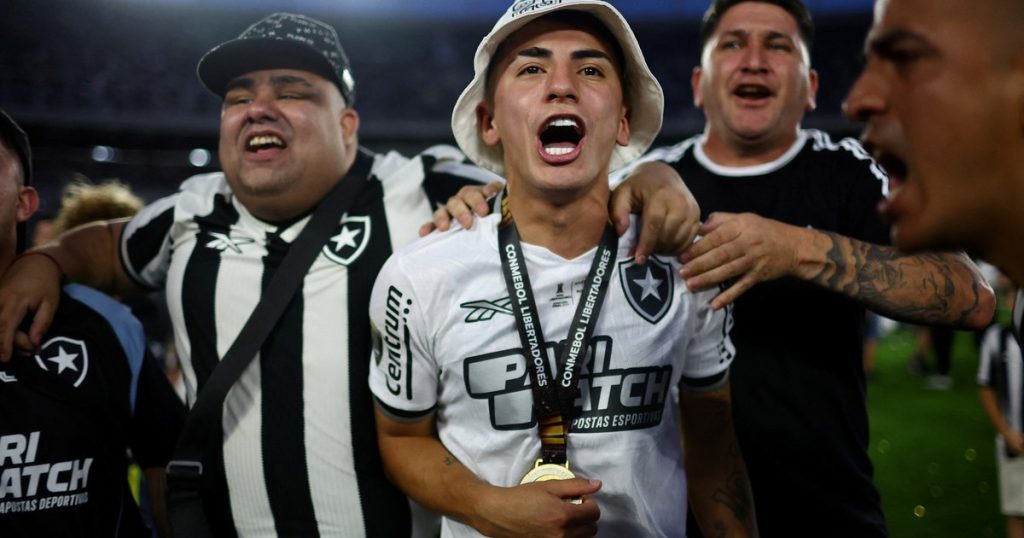 La dura sanción de FIFA al Botafogo por el pase de Thiago Almada