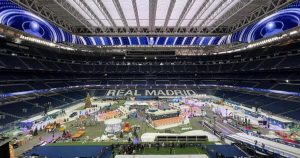 La particular transformación que sufrió el Bernabéu para Navidad y Año Nuevo