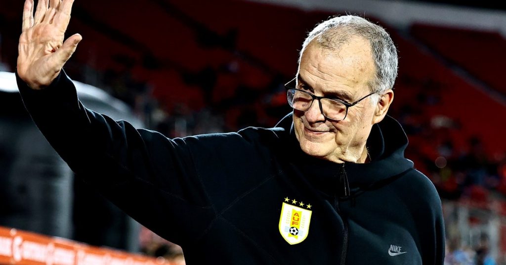 La banca de un histórico de Uruguay al Loco Bielsa