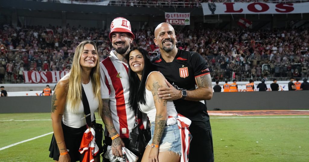 La reacción de la pareja de Verón tras el título de Estudiantes: "La justicia divina existe"