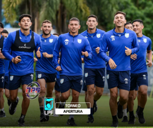 Copia de Copia de Copia de Green and White Dynamic Football Welcome Instagram Post