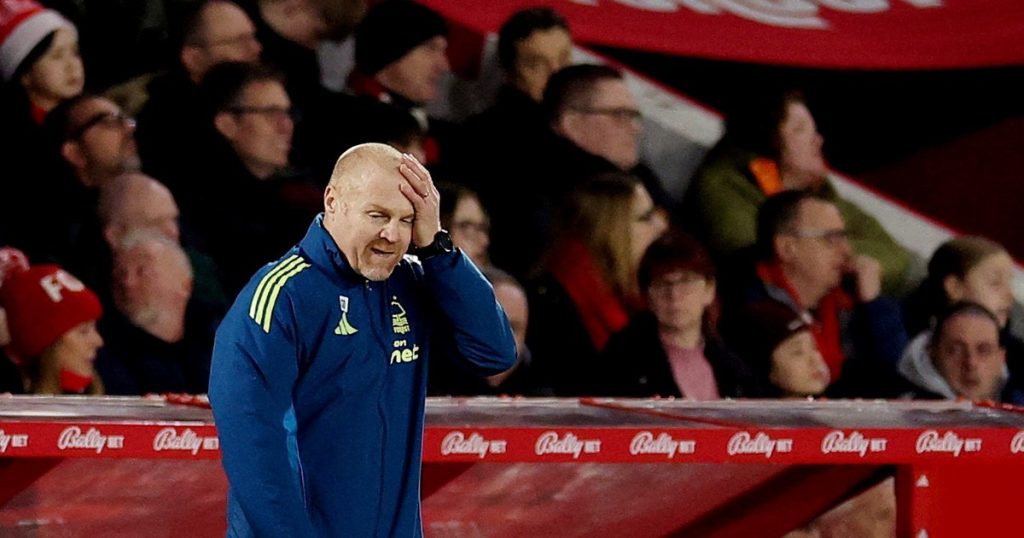 Pelea por no descender en la Premier League y ya echó ¡a su tercer entrenador en la temporada!