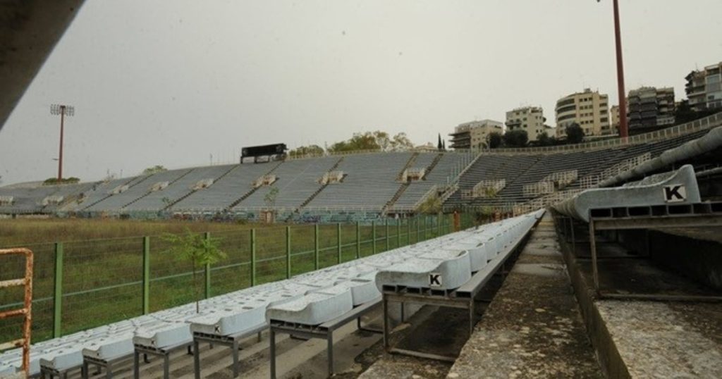 Lazio decidió hacer de local en un estadio abandonado