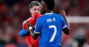 Real Madrid rompe el silencio tras el incidente entre Vinicius y Prestianni