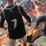 El particular y fogoso motivo por el que un hincha de Botafogo le hace juicio al club