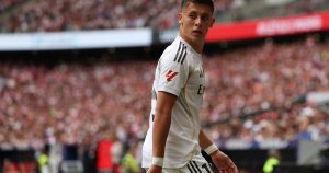 Denuncian maltratos hacia Arda Güler dentro del vestuario del Real Madrid