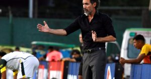 El enojo de Eduardo Domínguez tras el empate ante Defensa y Justicia
