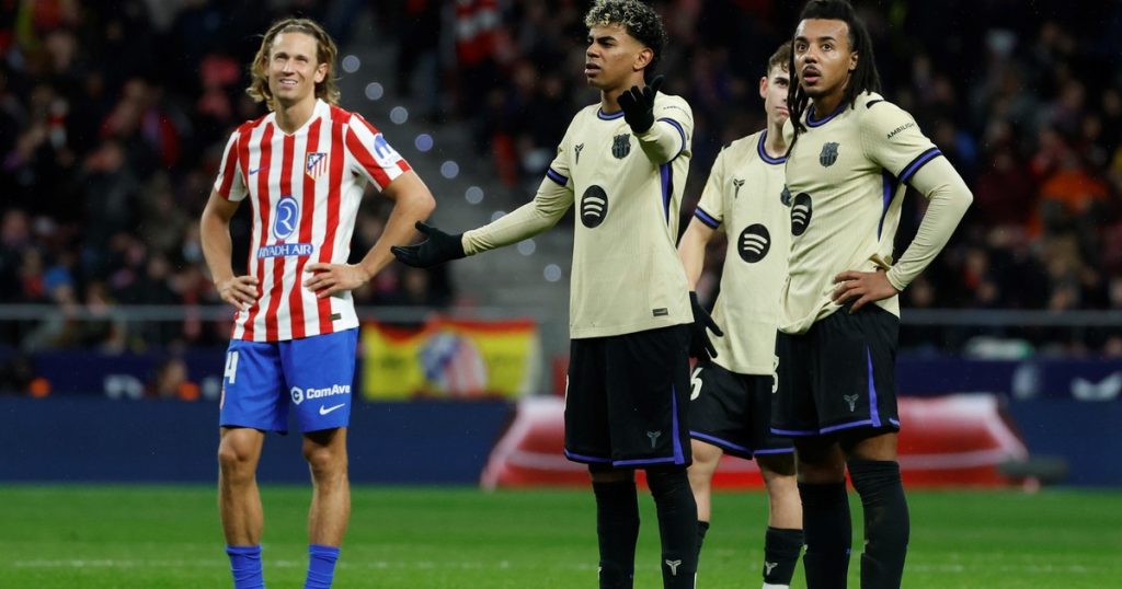 Video: el picante cruce entre Yamal y Molina a un mes de la Finalissima