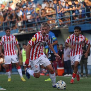 🔴⚪️ #PrimeraNacional📸 Estas son algunas postales de la victoria del Santo sobre Almagro.⚽️ #V