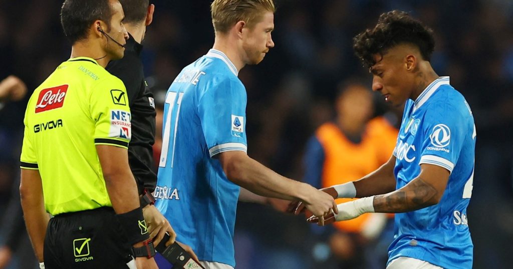 Tras más de 4 meses, De Bruyne volvió a jugar ante la ovación del Napoli