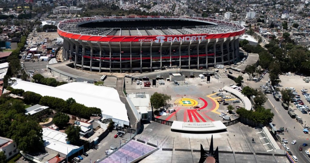 Se reinaugura el estadio Azteca, donde Diego Maradona se consagró: ¿cómo está a días de albergar su tercer Mundial?