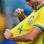 Tras casi 10 años jugando en Gremio, Kannemann se nacionalizó brasileño