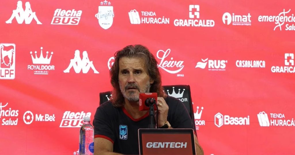 Insua: “No me pagan para analizar arbitrajes”