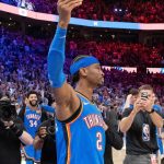 Gilgeous-Alexander igualó un histórico récord de Wilt Chamberlain que lo mantiene en la carrera por el MVP de la NBA