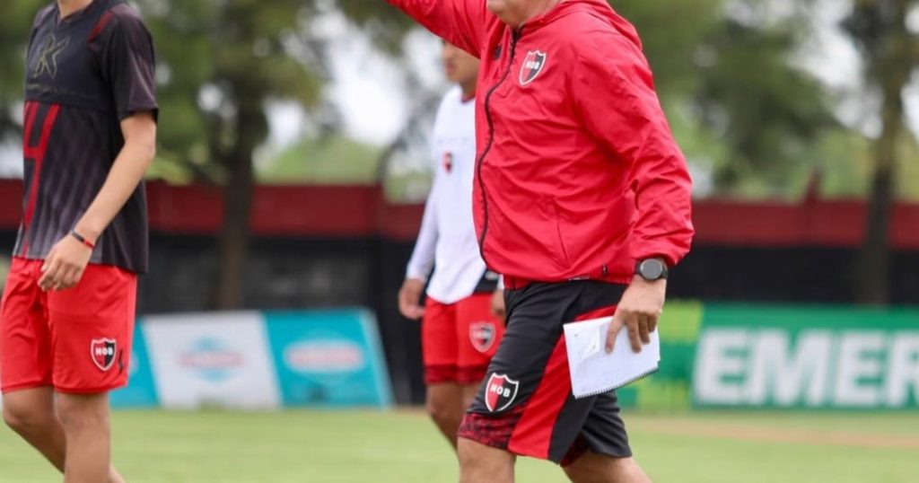 La reacción de Frank Kudelka cuando le preguntaron por la foto de Lionel Messi y Donald Trump