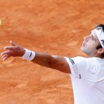 Una buena y una mala para los argentinos en Montecarlo: Etcheverry le ganó a un ex top 3 del ranking y Báez cayó frente a Alcaraz