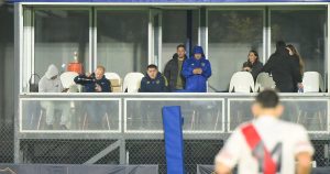 Cómo vivió Riquelme otra victoria superclásica con un nuevo festejo del Topo Gigio