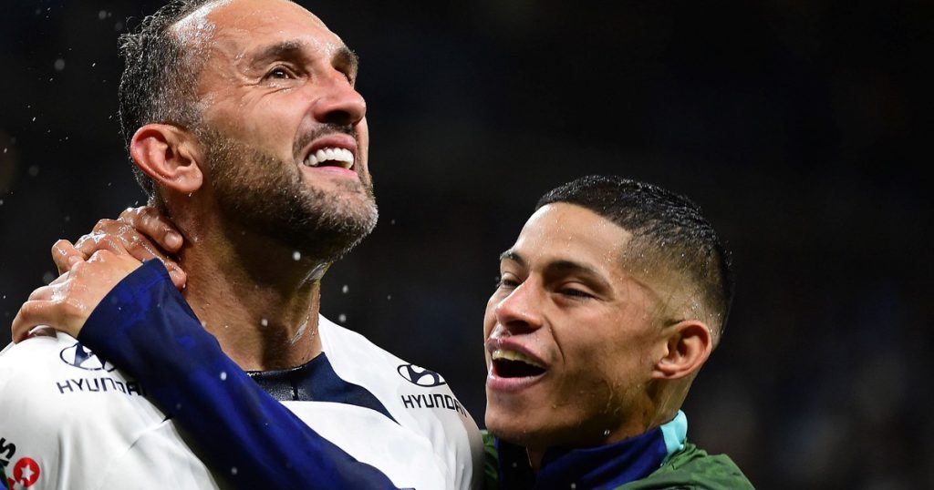 Los clubes sudamericanos que Hernán Barcos considera más grandes que Boca y River