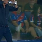 Debut con triunfo de Holan en Paraguay