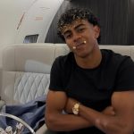 Lamine Yamal, entre premios, hamburguesas, nuggets, papitas y manteadas