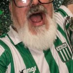 Los emotivos festejos de Pichu por el título de Racing de Montevideo y la dedicatoria para su padrino