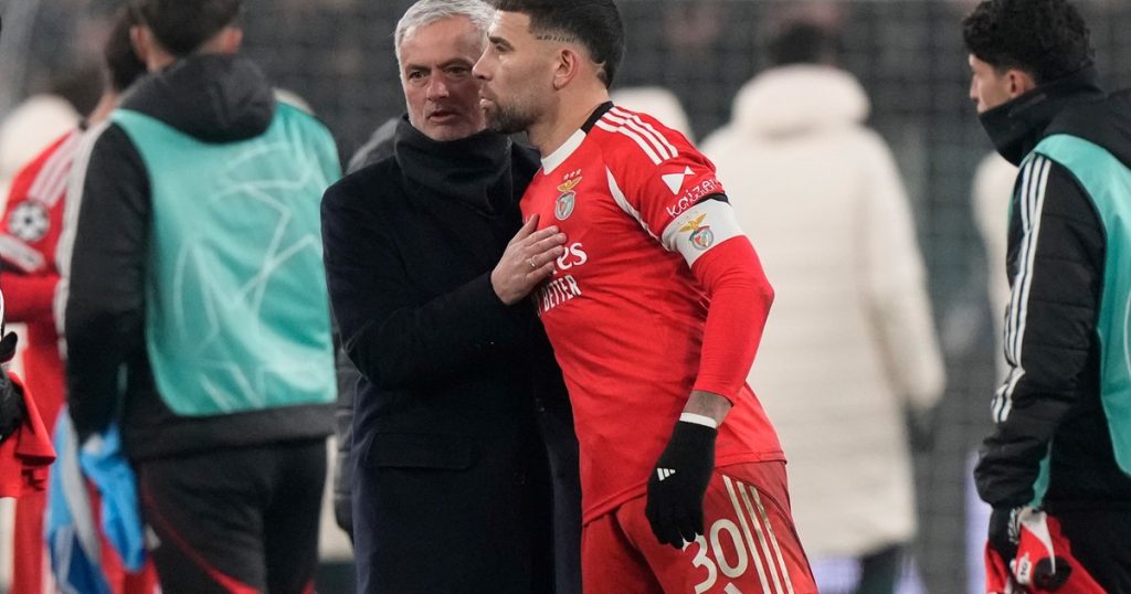 Mourinho, la publicación de Olé y el interés de River por Otamendi: "Todo está en sus manos"