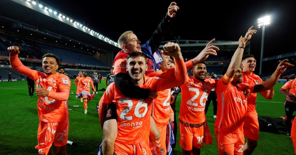 El equipo que volvió a la Premier League después de 25 años